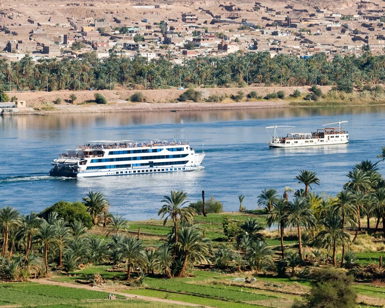 Cruising the Nile