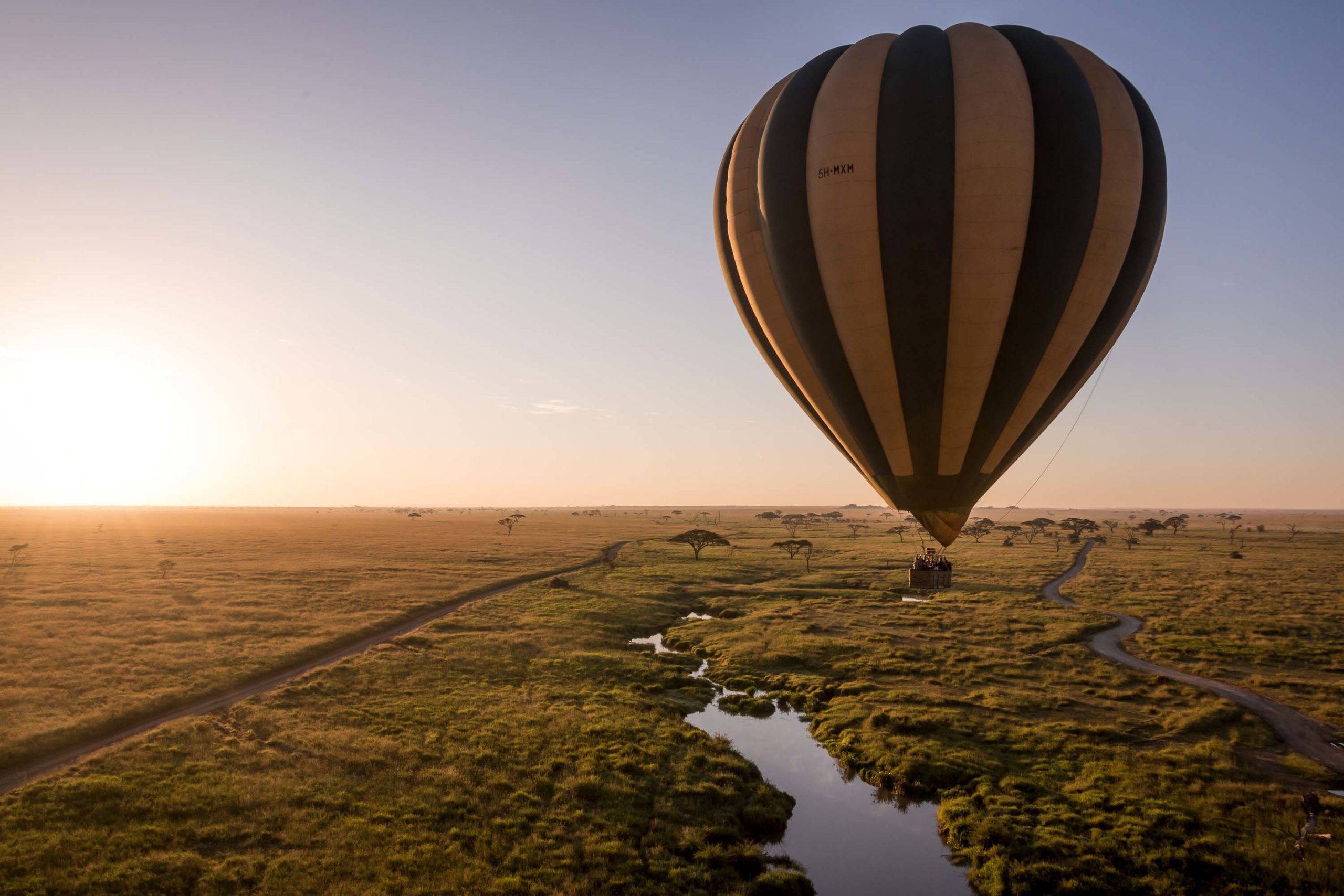 Serengeti Balloon Safari scaled